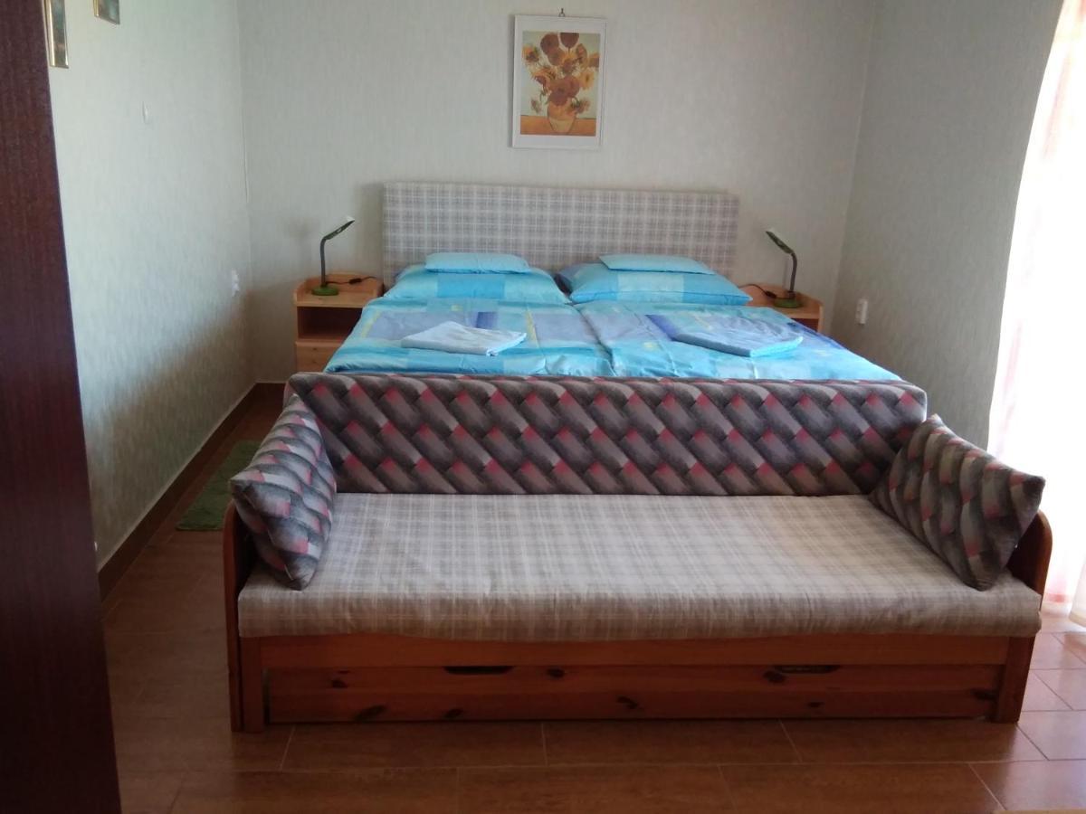 Martha Apartman Bük 外观 照片